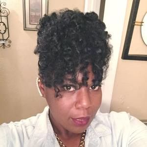 Meet your Posher, Chrissy